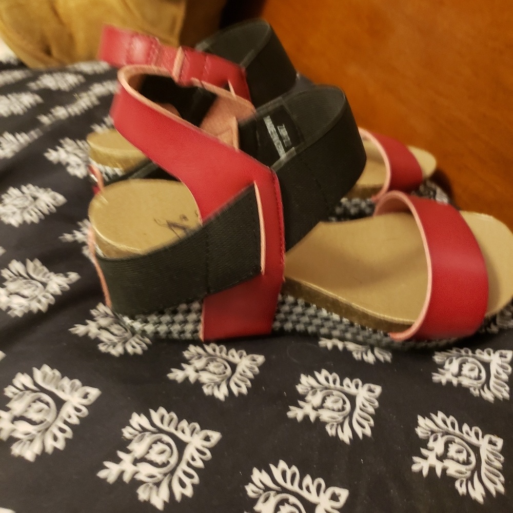 Girls Wedges